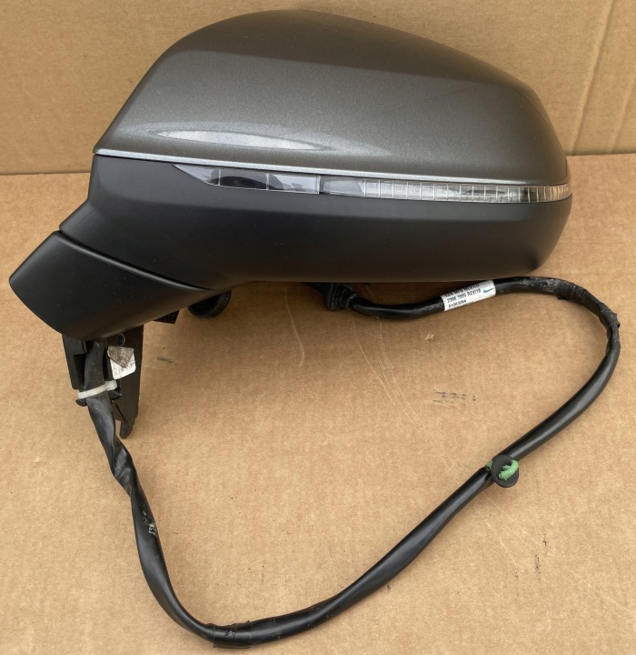 SPECCHIETTO RETROVISORE AUDI Q5 LIFT 80A W colore LZ7S 14 PIN come nuovo Originale