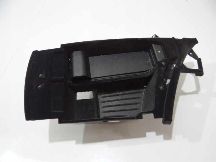 Handschuhfach WKLAD PODLOKIETNIKA BMW F11 EU 9206729