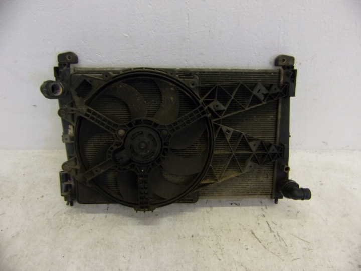 KOMPLET of radiators Z WENTYLATOREM FIAT GRANDE PUNTO 1.3 B