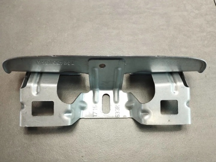Renault Kadjar Poignée Support plaque 739455186R