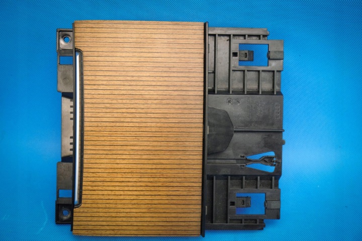 Leiste Schutzleiste dekor Handschuhfach Audi A6 S6 A7 4G0863440AS KB4