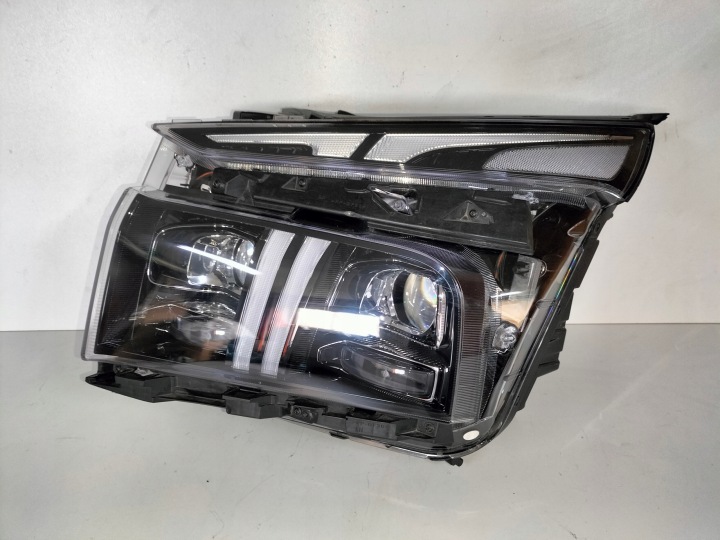 Licht vorne reflektor links HYUNDAI SANTA FE IV LIFT 21- FULL LED
