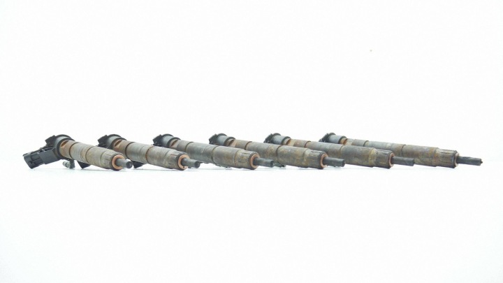 Einspritzdüse Pumpe-Düse-Einheit des Kraftstoffsbehälters LAND ROVER DEFENDER L663 3.0D K6D3-9K546-AB