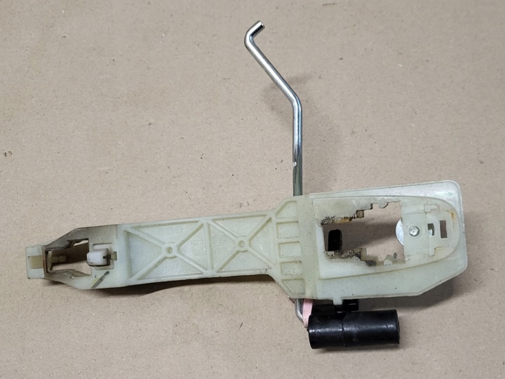 Support plaque Poignées ZEWNETRZNEJ Droite Avant Console HYUNDAI i20 et 1 OE EU