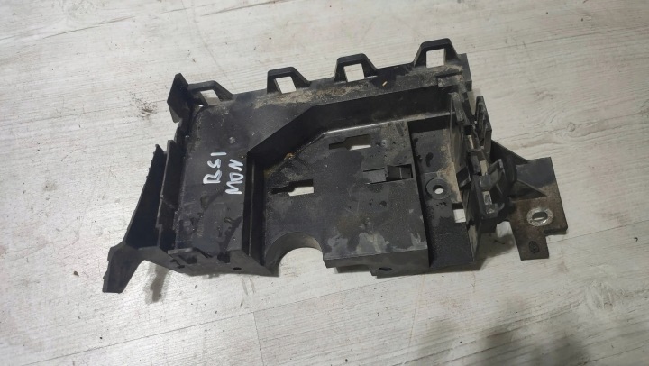 Ford Mondeo MK5 16r 2.0TDCi Support plaque Couvercle BSI