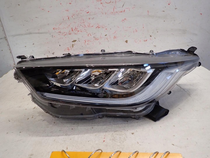 light front front left TOYOTA YARIS IV 2020- FULL LED 0127545