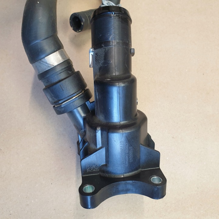 SCATOLA termostato TROJNIK VOLVO XC90 II XC40 2.0 D OE