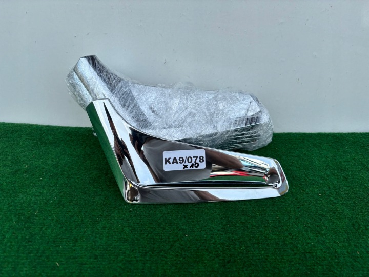 DROIT MOULAGE AILE + SPINKI CHROM BMW 7 G11 G12 51137347378 KA9/078