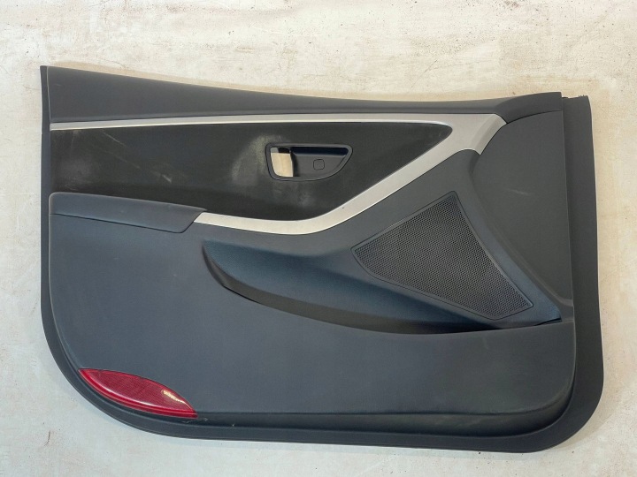 tapisserie avant droit portière HYUNDAI I30 ESTATE 82330A6100 2013 !J