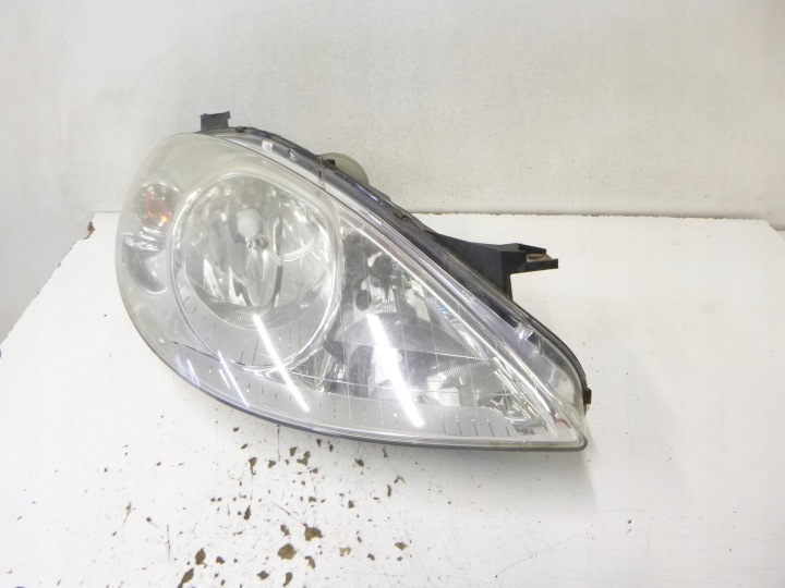 Licht vorne rechts Mercedes W169 2004r. 1698200261