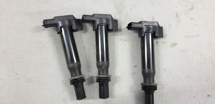 Bobine d’allumage CITROEN PEUGEOT 1.2 THP 9675390980