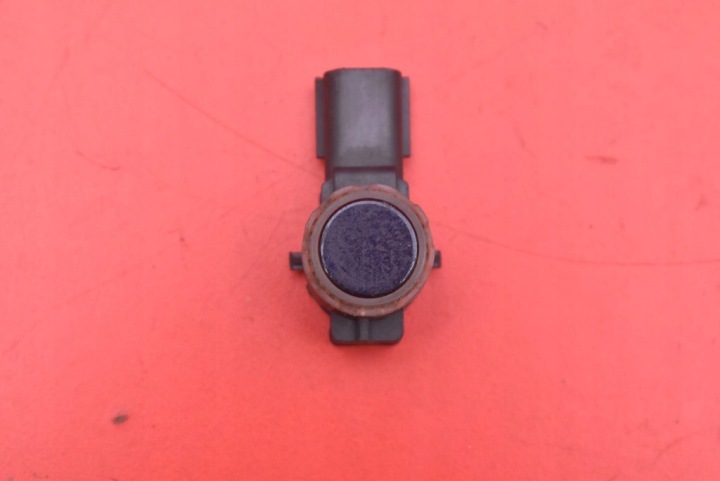 snímač parkovania predok PDC 39057349 OPEL INSIGNIA B 17-20