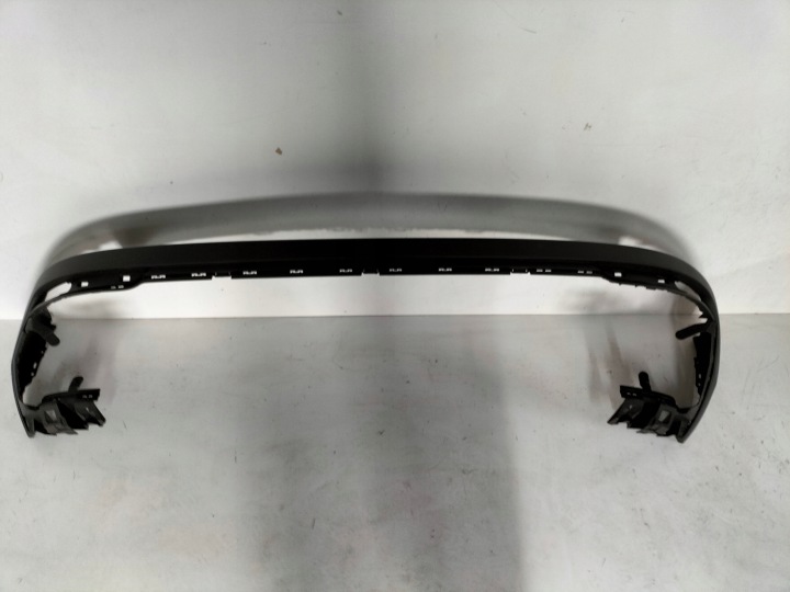 AILERON ACCESSOIRES PARE CHOC ARRIÈRE ARRIÈRE SKODA KAROQ 17