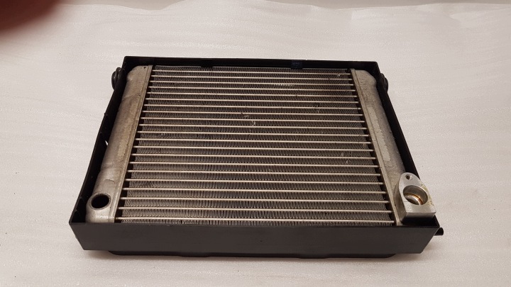 Radiateur huile moteur occasion ROLLS ROYCE GHOST II RR21 8663042