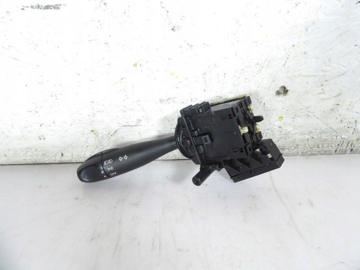 HYUNDAI GETZ and switch of indicators 32932A