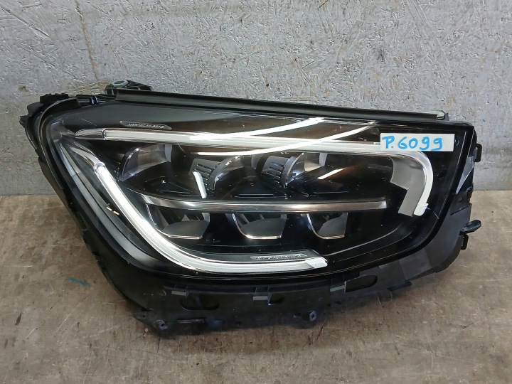 Licht vorne rechts MERCEDES GLC W253 A253 LIFT FULL LED HP A2539067001