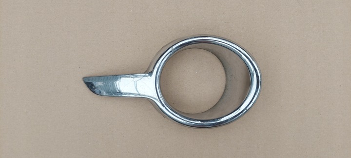 griglia telaio fendinebbia Destra Anteriore PEUGEOT 208 12-16 9673233277