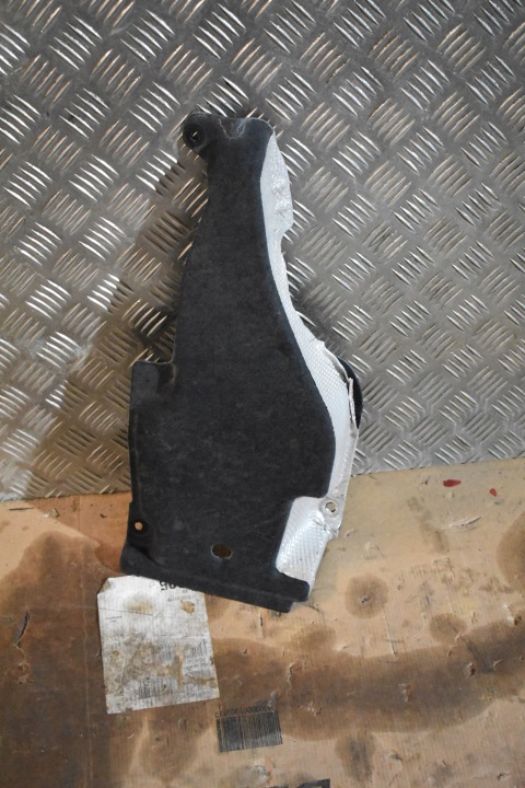 IDEALNA cover chassis right PORSCHE CAYENNE 9Y AUDI Q7 Q8 1