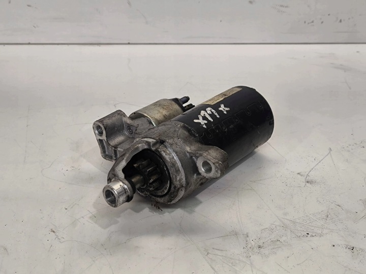 önindító VW AUDI A4 A5 1.8 2.0 TFSI TSI 06H911021 *11* BOSCH eredeti !!!