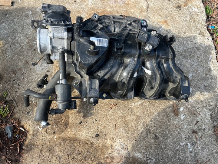 Kia Ceed III intake manifold 1.6T