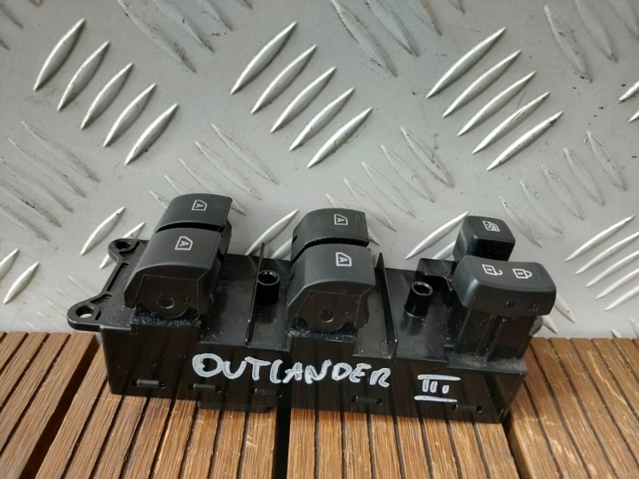 MITSUBISHI OUTLANDER III 16-22 PANEL Pulsante comando chiusura centralizzata portiere VETRO finestrino 8608A417