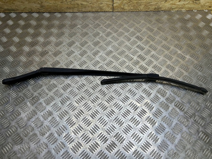 nosač metlica brisača prozori stakla przedniej BMW 5 F10 F11 2011 7203156