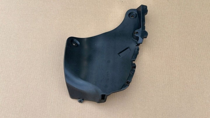 Bavette pare boue NADKOLA Gauche Gauche Arrière Arrière TOYOTA RAV4 V 18