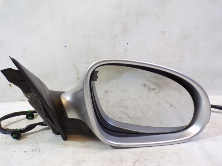 SPECCHIETTO RETROVISORE Destro VOLKSWAGEN PASST B6 9 PIN (1)