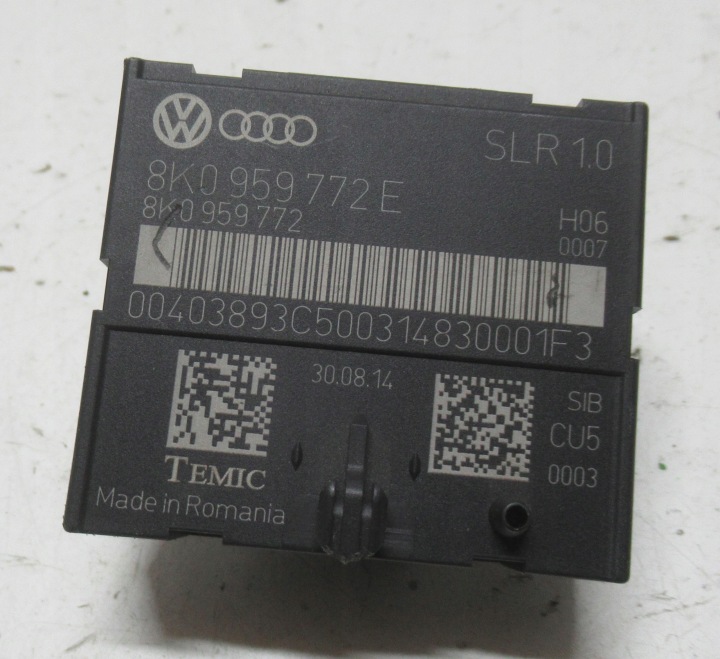 AUDI A4 B8 14R modul Bedienteil SITZ links vorne 8K0959772E