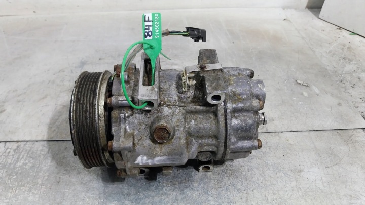 COMPRESSEUR CLIMATISATEUR AIR CONDITIONNÉ 3M5H-19D629-HE VOLVO S40 V50 C30 C70 LIFT 2.0 D