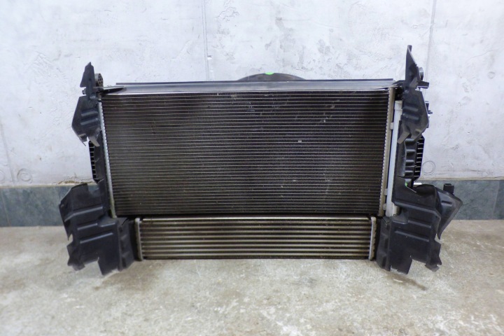 Radiatore motore usato klimy VENTOLA Montaggio oryg. st.BDB OPEL Astra K V 1.0T
