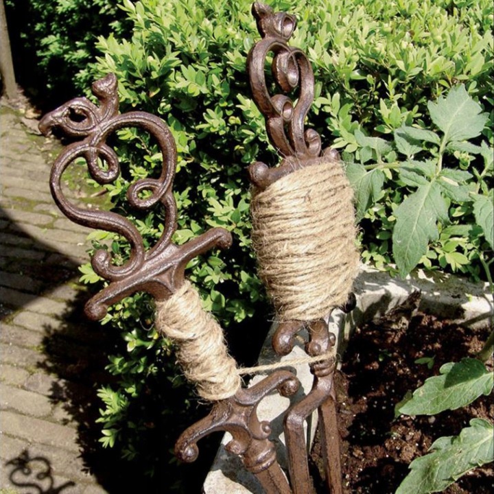 Znacznik ogrodowy do grządek żeliwny KPL 2 szt SZNUREK do Rabatek do Ogrodu Marka Esschert Design