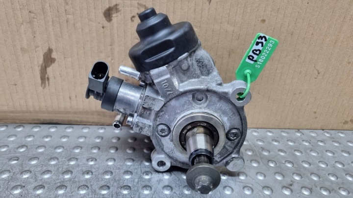 befecskendezö szivattyú 8511626 BMW F39 F45 F46 F48 MINI F54 F55 F56 F57 F60 B47