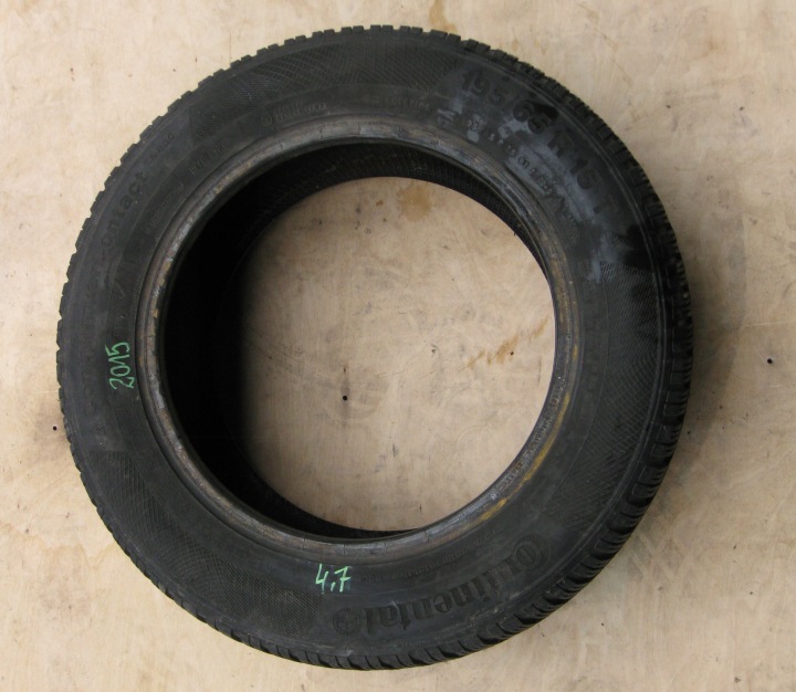 gomma ZIMA CONTINENTAL CONTIWINTER CONTACT TS850 195/65R15 5MM 15R