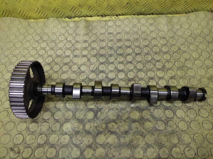 SEAT IBIZA III 1.9 SDI camshaft
