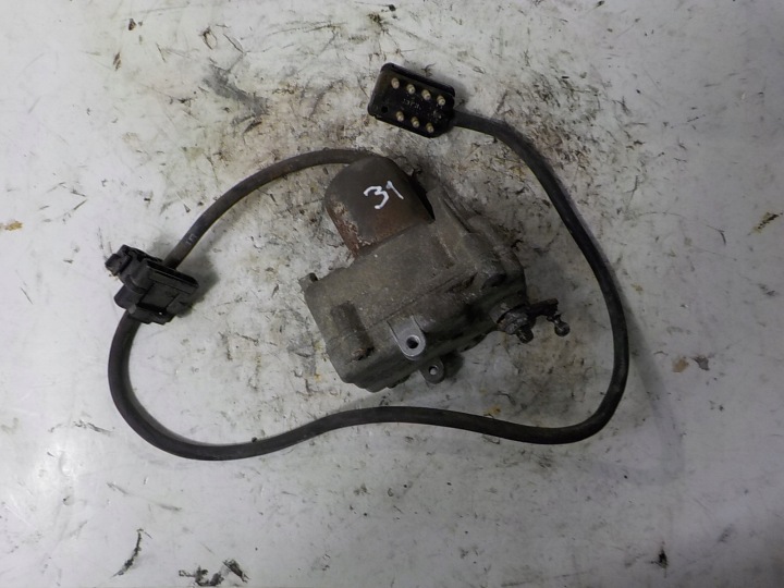 MERCEDES-BENZ W124 module regulator TEMPOMATU 0025458632