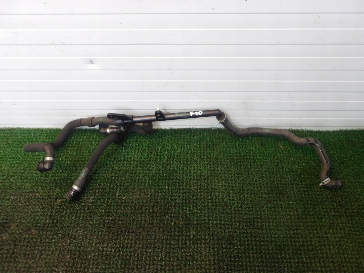BMW 5 F10 550i 4.4 N63 hadice vody hadice spojka MAGISTRALA 9170339