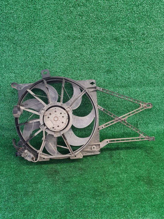 Ventilateur radiateur OPEL ASTRA H 13205946 0130303987