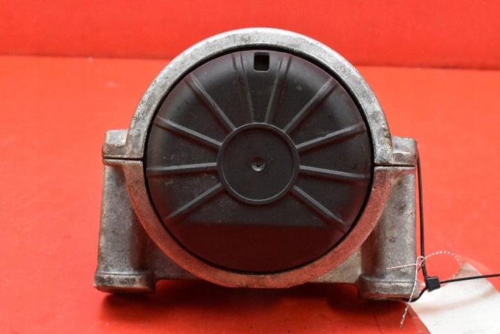 holder engine mount left AUDI A5 8T 1.8 TFSI 170KM 07-11