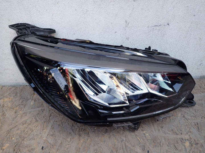 light right right FULL LED PEUGEOT 208 2 2008 II 19- 9833036180