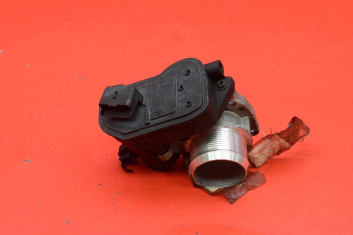 throttle flap 9801942080 PEUGEOT 3008 2 II 1.2 PURETECH 131 KM 17-20