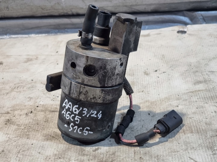 Pompa DOLADOWUJACA ABS OE 8E0614175F AUDI A6 C5 2.5 TDI 00r