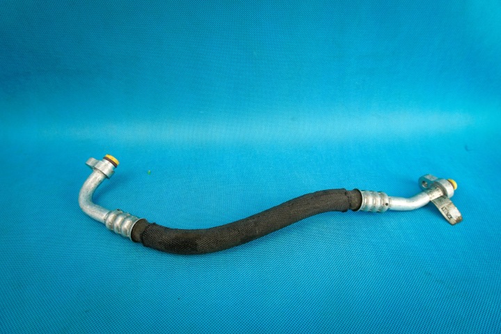 Tuyau flexible Conduit pieces tuyaux Climatisateur air conditionné Audi RS4 8K RS5 8T 8K0260701T