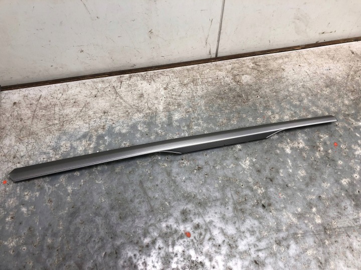 moulding DEKOR consoles XVC VW ARTEON 3G8854382A