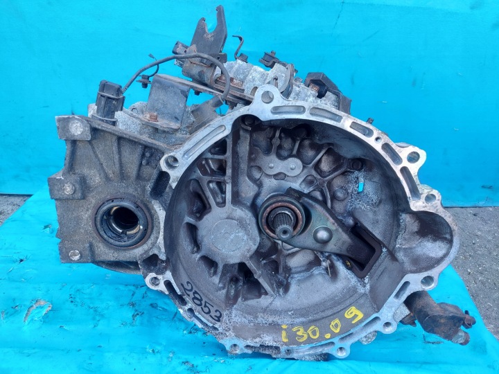 Boîte de vitesse HYUNDAI i30 1.6 CRDI S81767 DIESEL