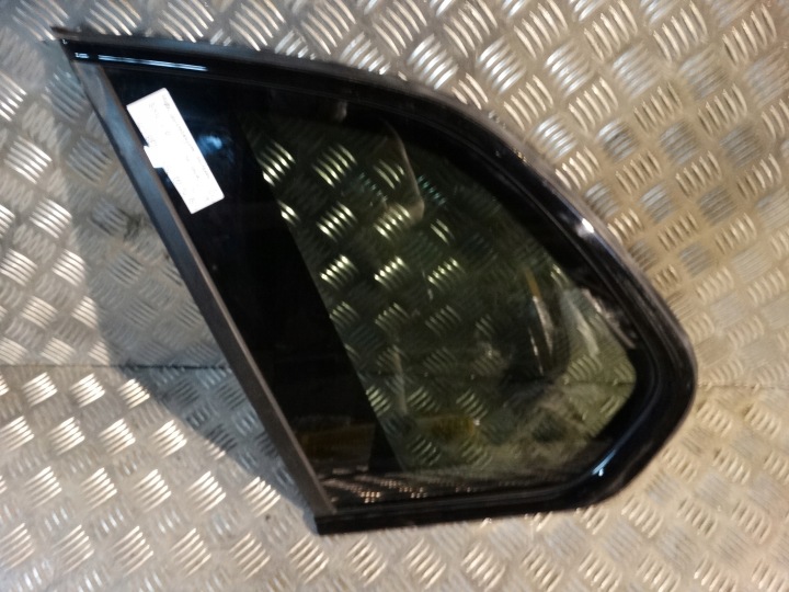 FENSTER Karoserie WKLEJKA links heck BMW E70 X5 1