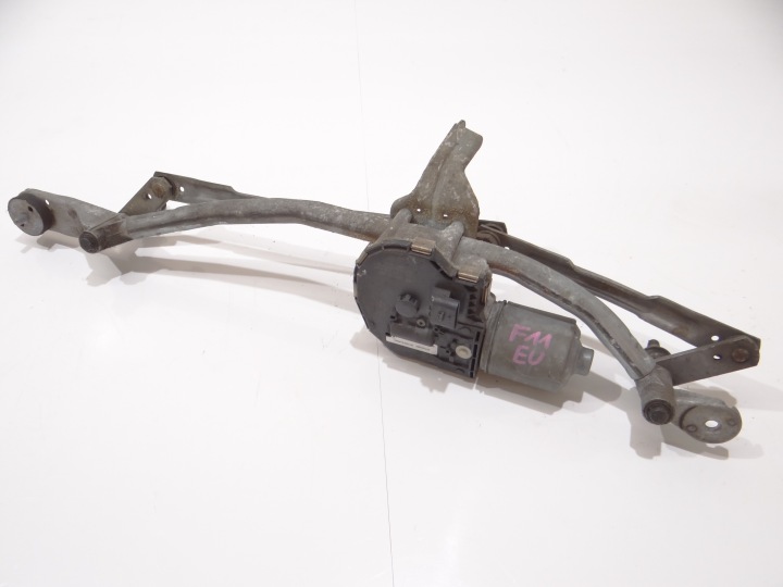 mechanismus stěračů přední předek BMW F11 7272451 EU