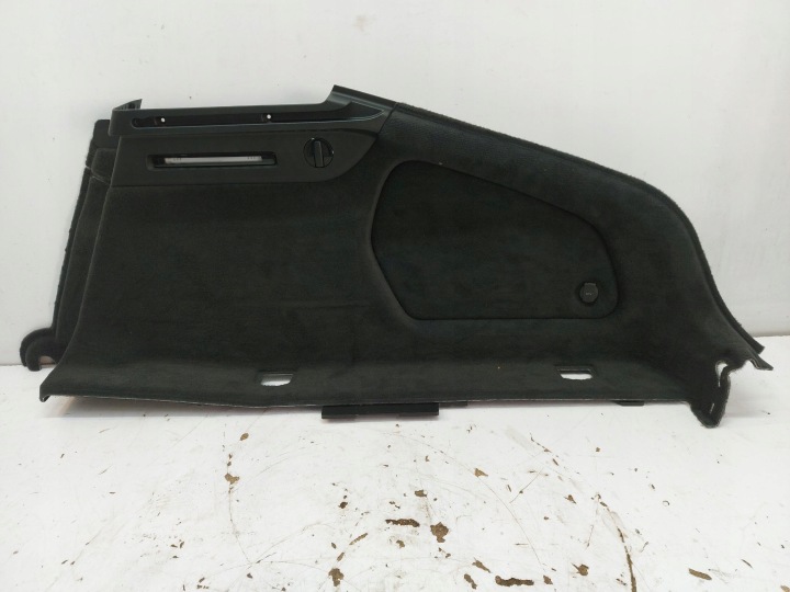 Audi A7 4K8 45 TFSI tapacír kufru pravý záď 4K88638880B