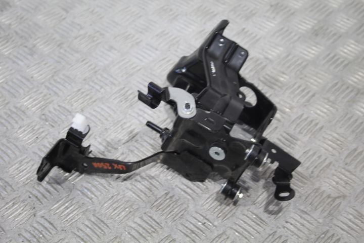 GRUNDLAGE HALTER HALTER LEXUS UX 250H UX250H