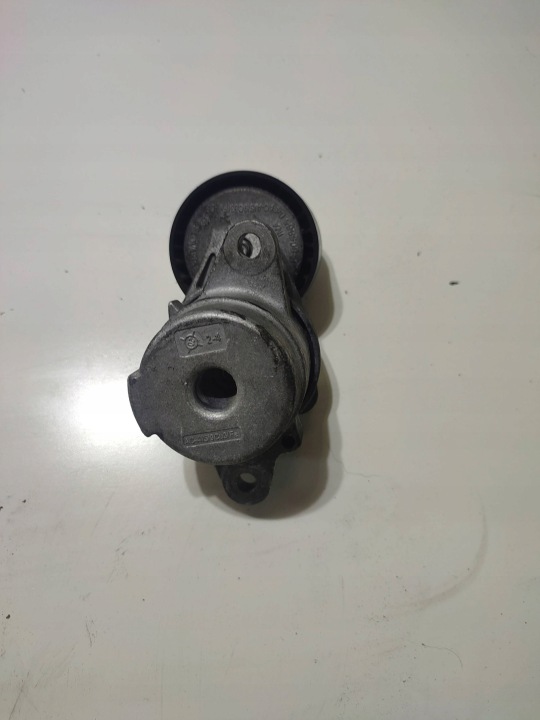 Peugeot 2008 II 2020 pulley napinacza of the belt alternator